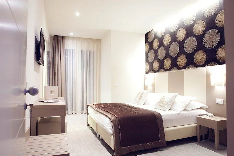 Ξενοδοχείο L'Hotel Ρίμινι