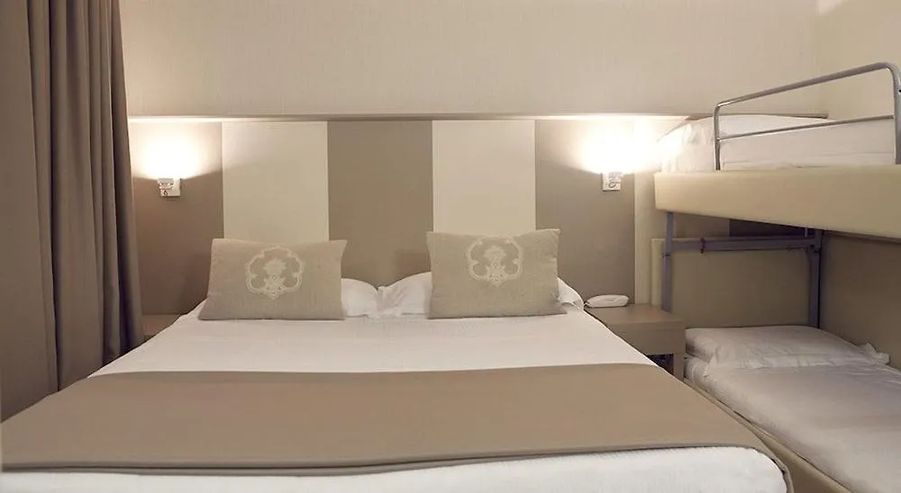 L'Hotel Rimini 3*,